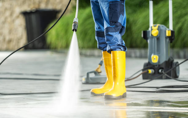 Best Commercial Building Pressure Washing  in Clarcona, FL